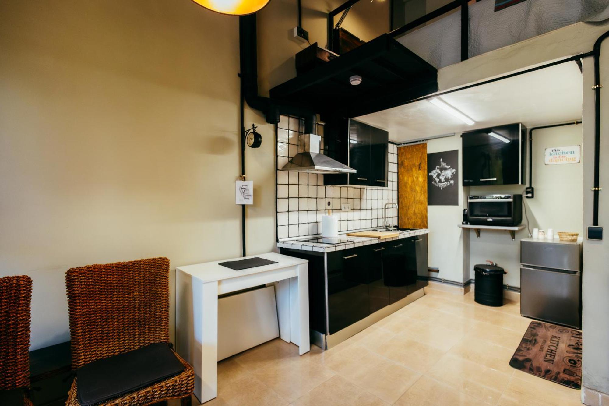 Apartment Ruzafa Roots, 12 Min To Centre, Smart Tv, Wine บาเลนเซีย ภายนอก รูปภาพ